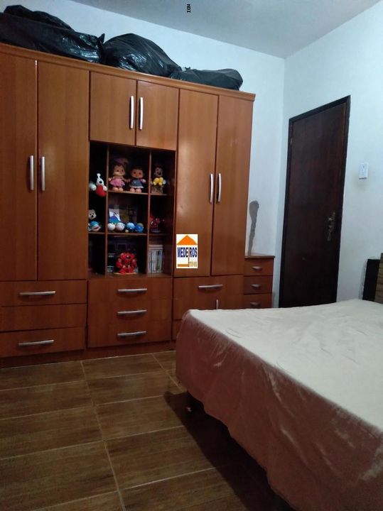 Casa à venda com 4 quartos, 180m² - Foto 5