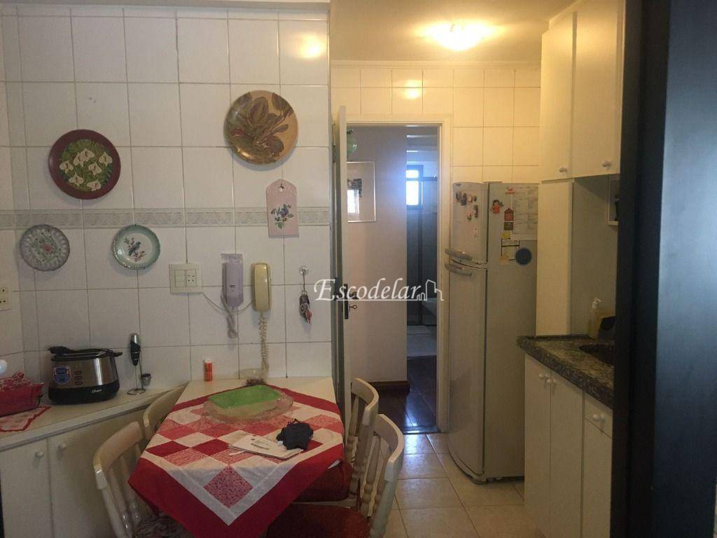 Apartamento à venda com 3 quartos, 96m² - Foto 9