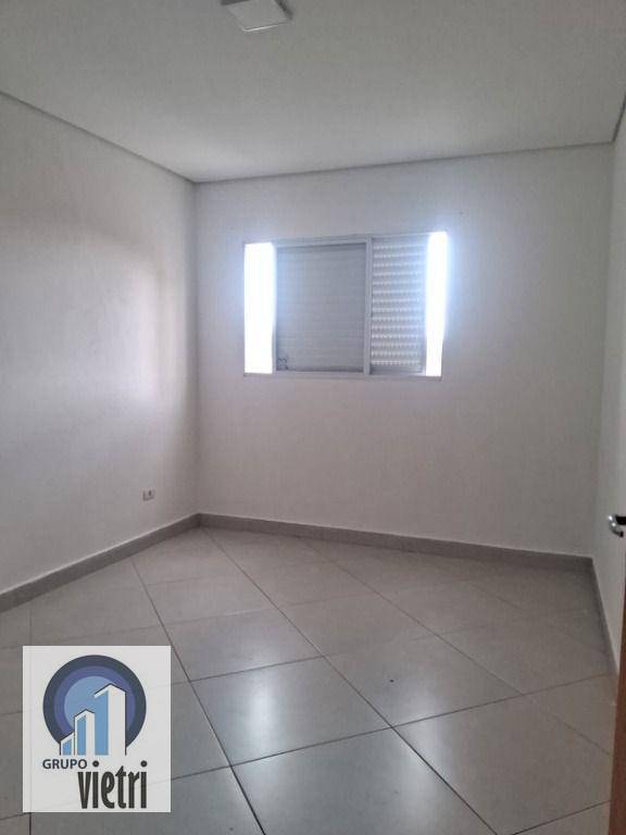 Casa para alugar com 2 quartos, 65m² - Foto 8