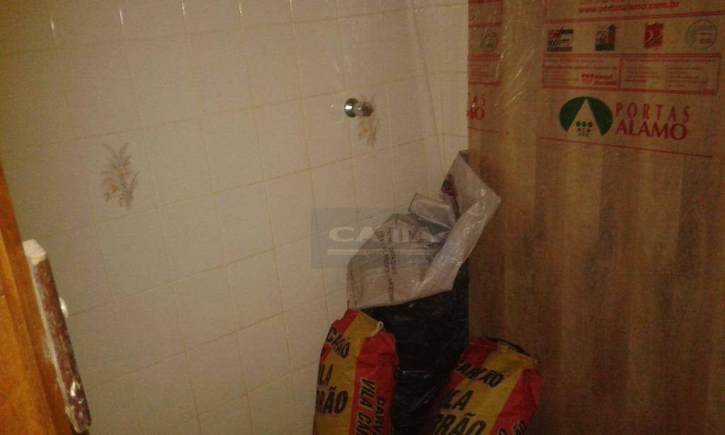 Sobrado à venda com 3 quartos, 379m² - Foto 11