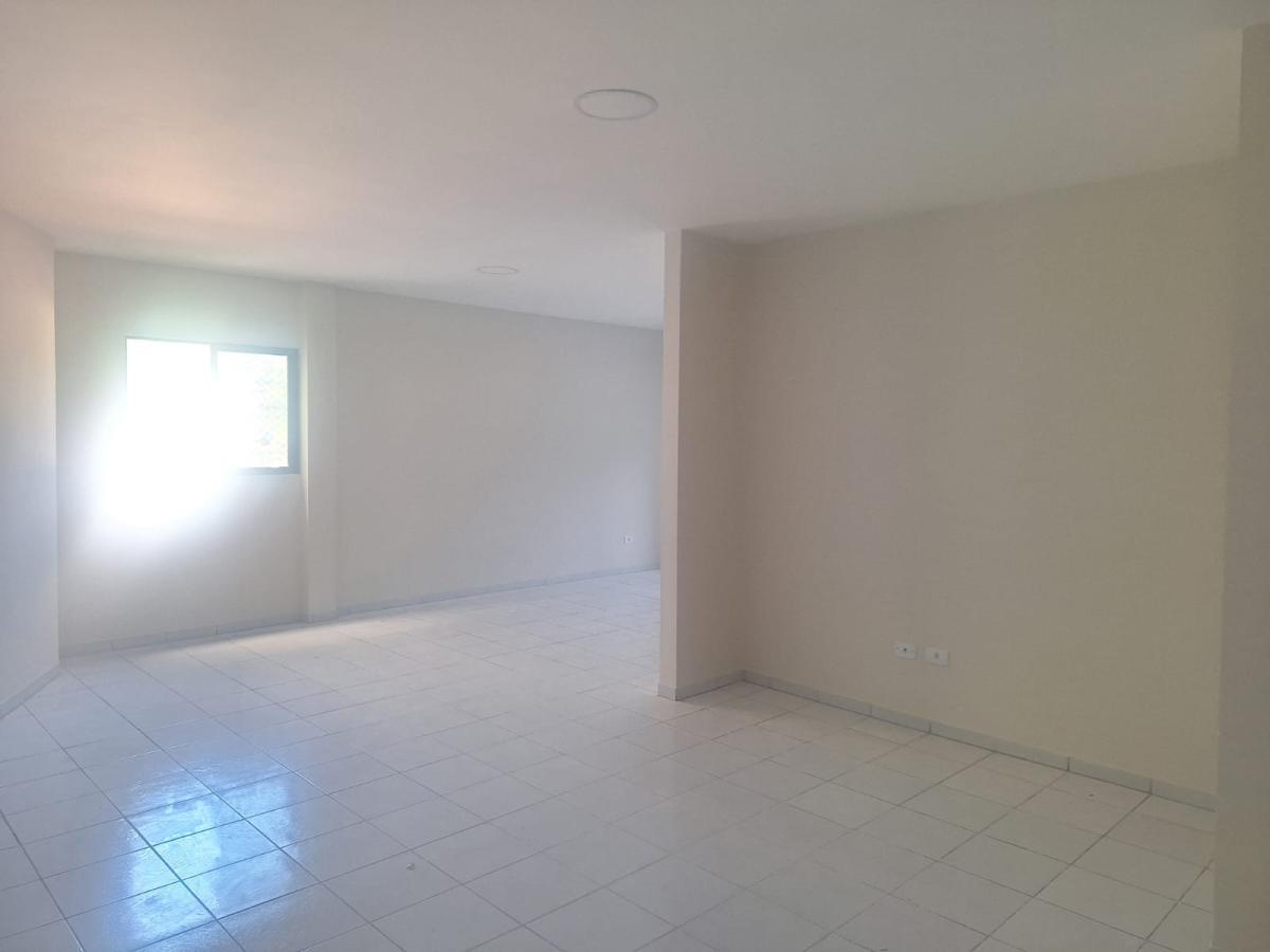 Apartamento à venda com 2 quartos, 153m² - Foto 6