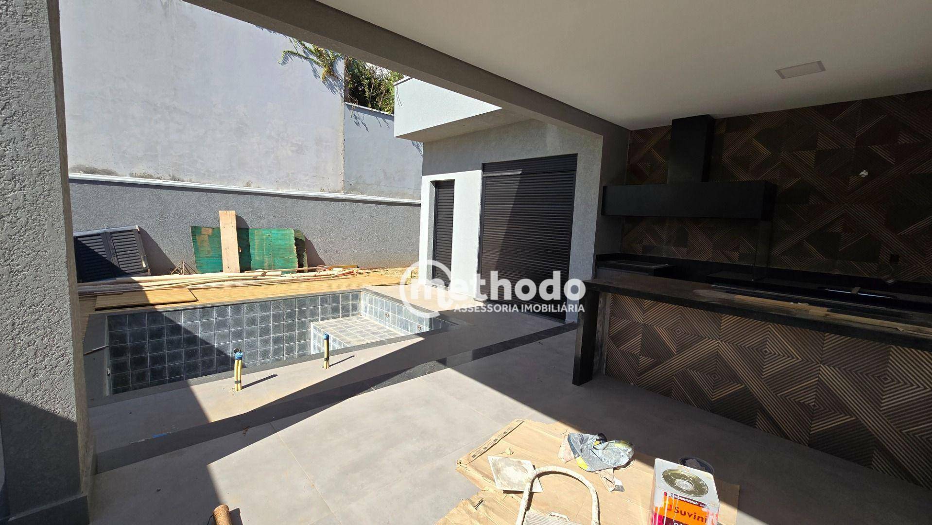 Casa de Condomínio à venda com 4 quartos, 300m² - Foto 33