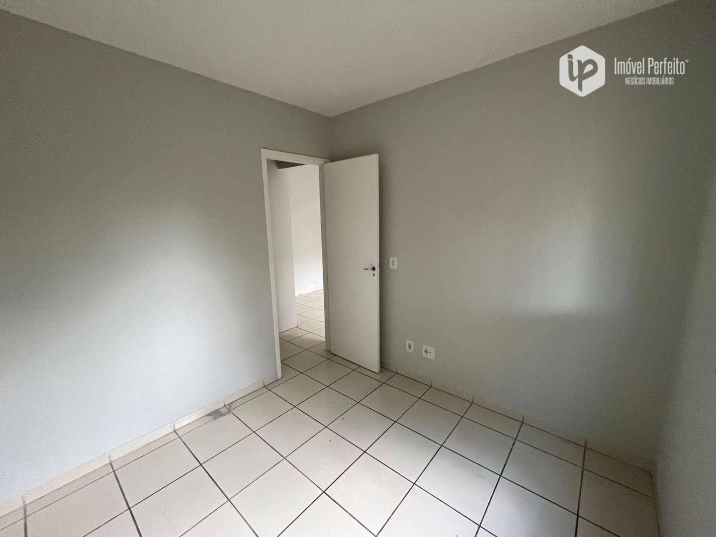 Apartamento para alugar com 2 quartos, 49m² - Foto 8