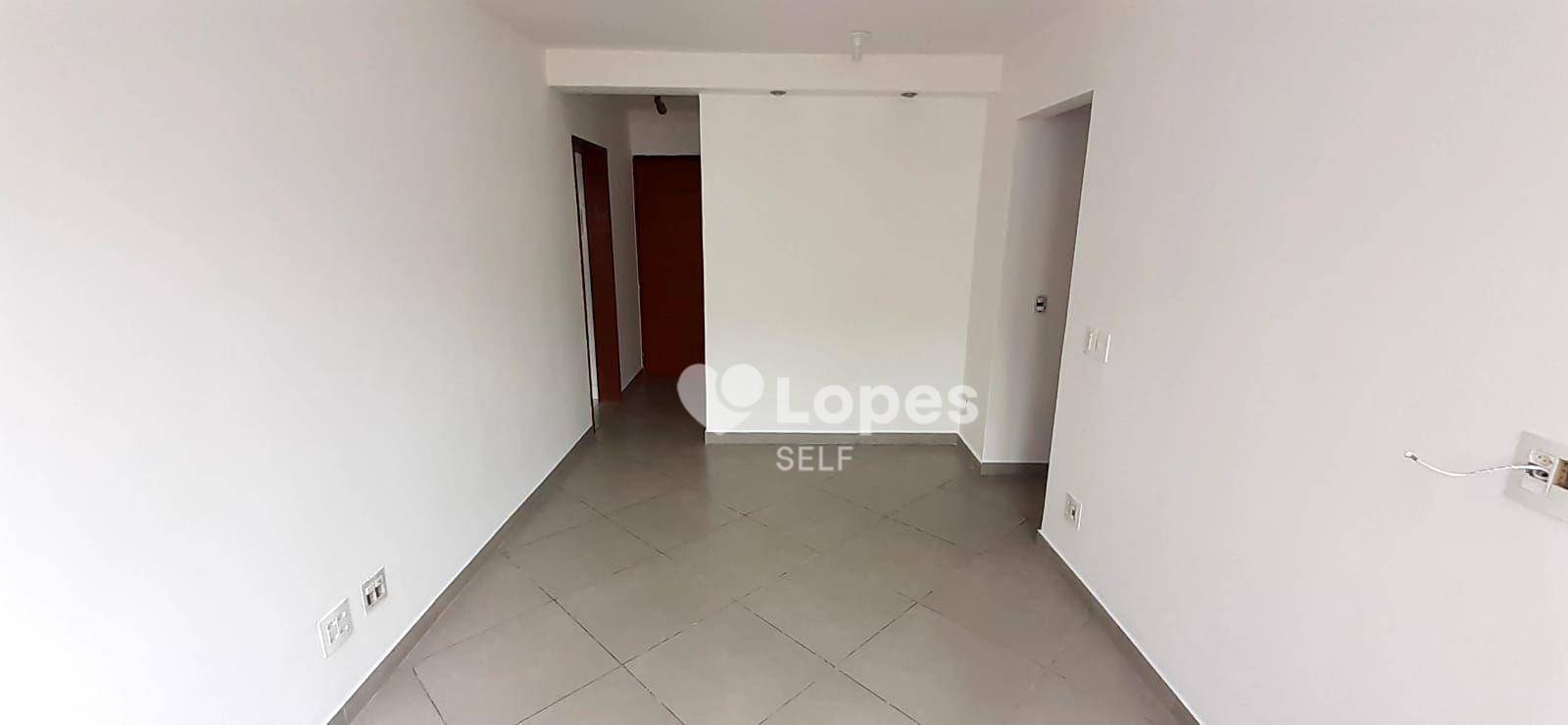 Apartamento à venda com 2 quartos, 80m² - Foto 2