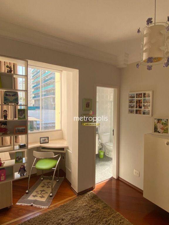 Apartamento à venda com 4 quartos, 144m² - Foto 17