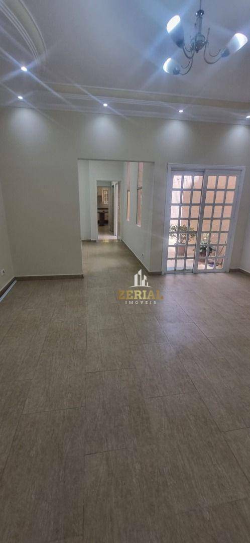 Sobrado à venda com 3 quartos, 270m² - Foto 3