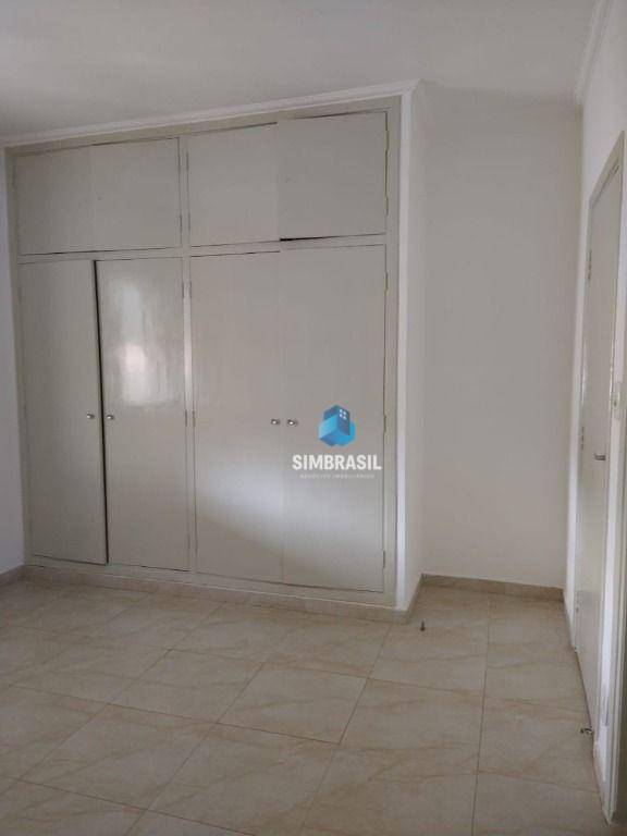 Casa à venda com 3 quartos, 194m² - Foto 9