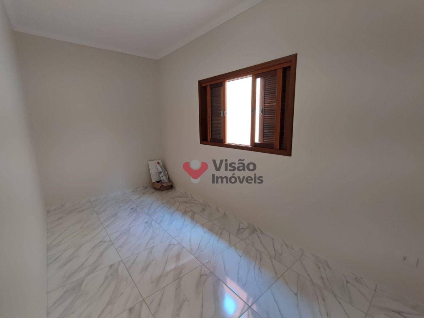 Casa à venda com 2 quartos, 66m² - Foto 12