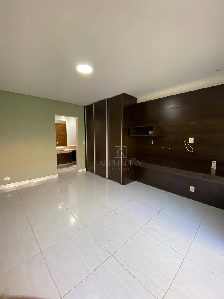 Casa de Condomínio à venda com 4 quartos, 377m² - Foto 8