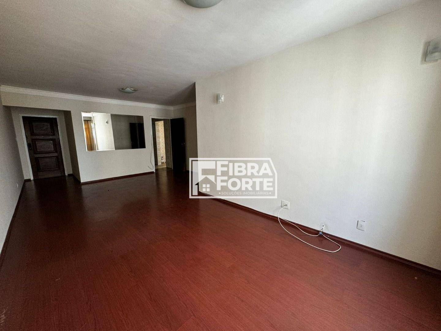 Apartamento à venda com 3 quartos, 118m² - Foto 3