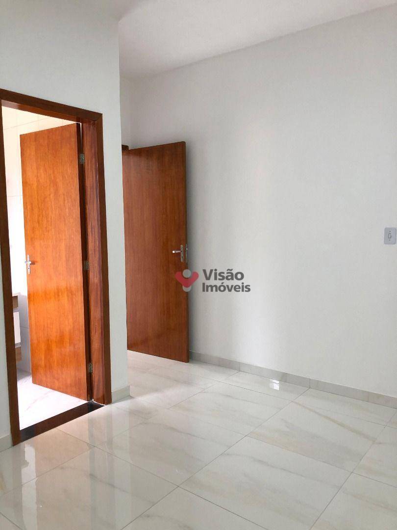 Casa à venda com 3 quartos, 88m² - Foto 16