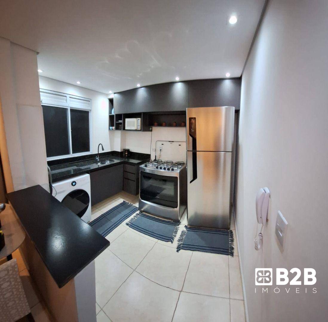 Apartamento à venda com 2 quartos, 45m² - Foto 3