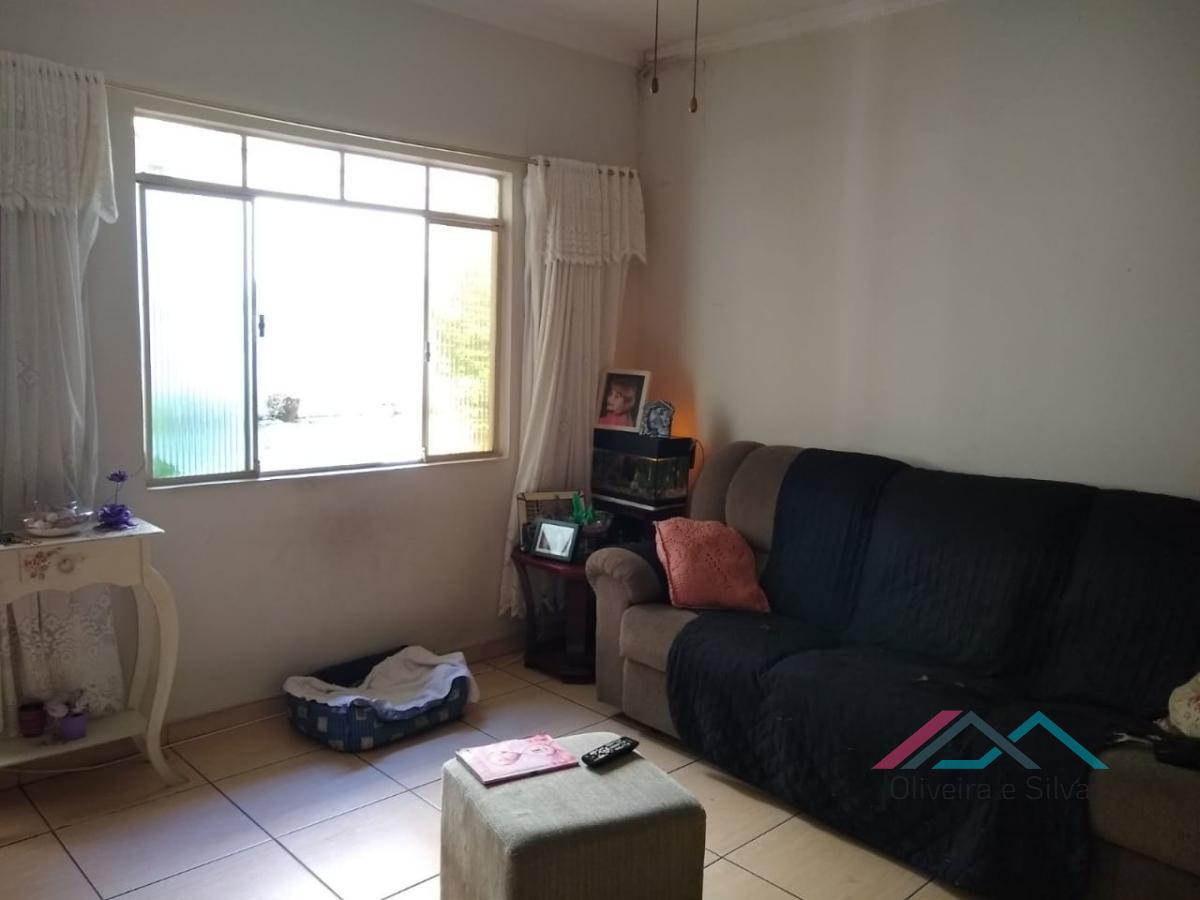 Casa à venda com 3 quartos, 164m² - Foto 4