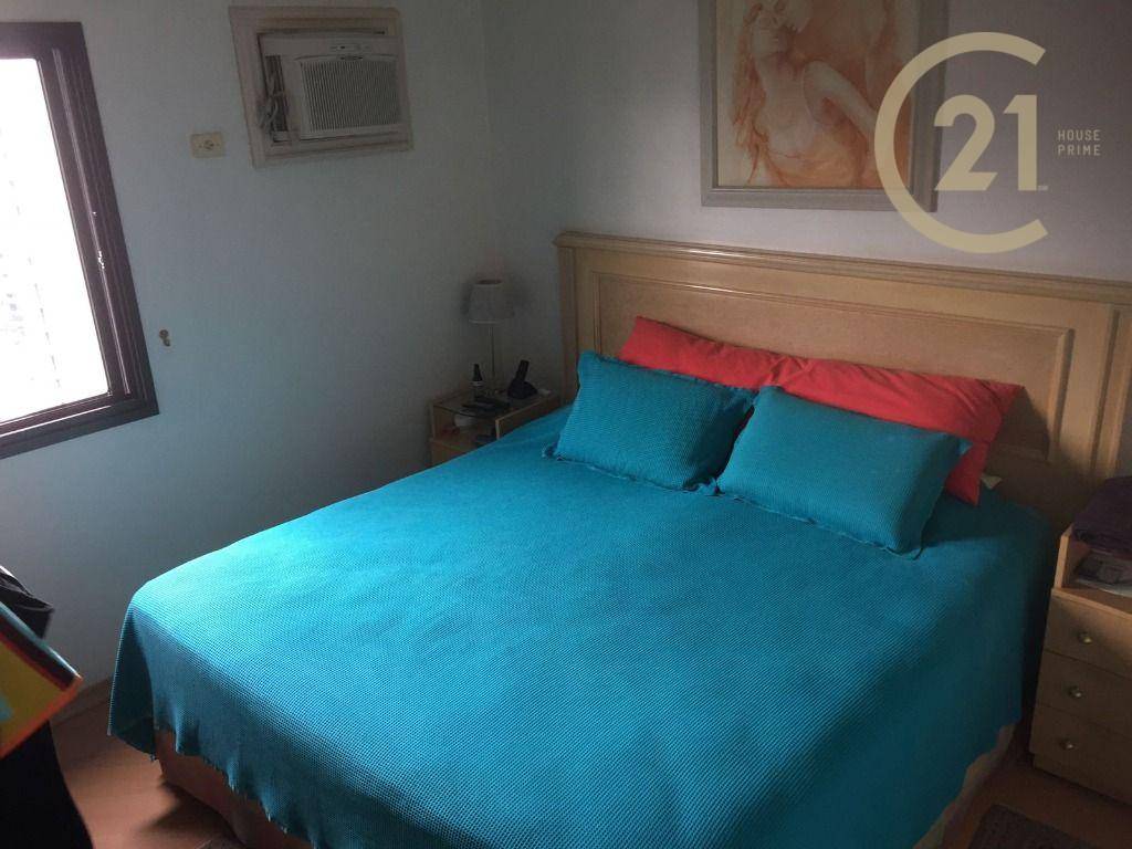 Apartamento à venda com 4 quartos, 200m² - Foto 15