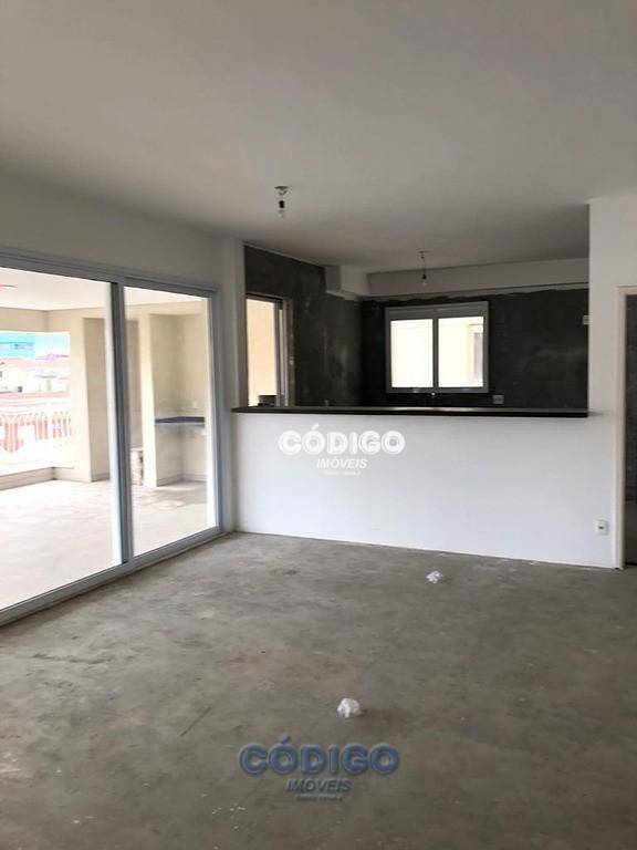 Apartamento à venda com 4 quartos, 204m² - Foto 17