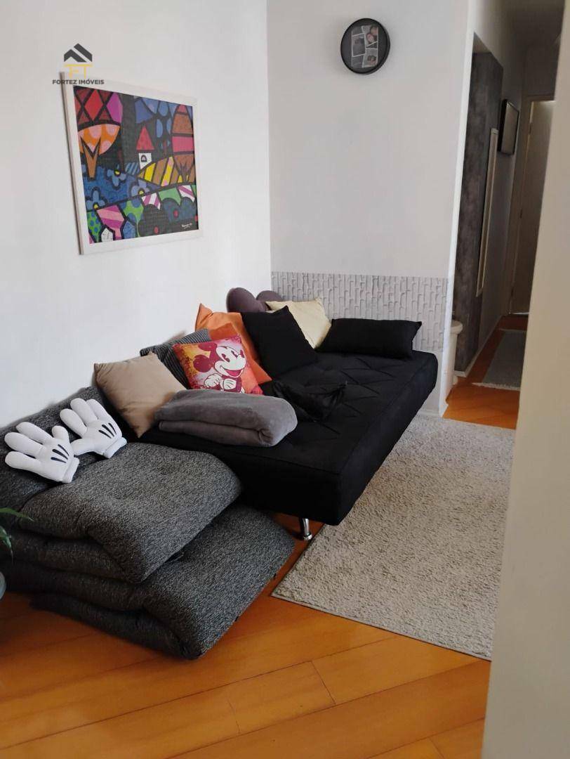 Apartamento à venda com 2 quartos, 41m² - Foto 2