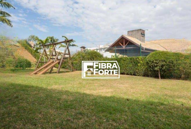 Casa de Condomínio para alugar com 3 quartos, 337m² - Foto 22