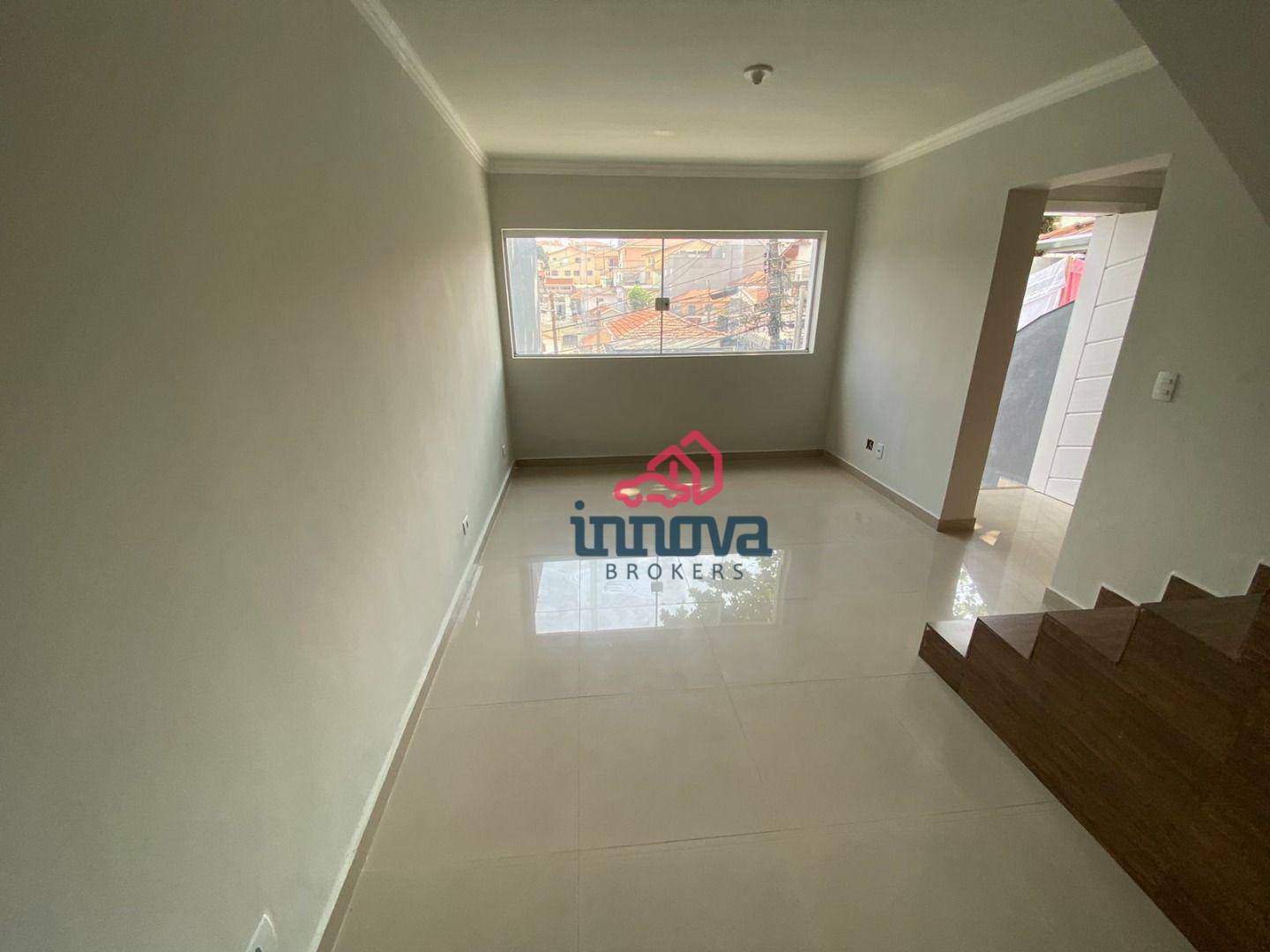 Sobrado à venda e aluguel com 2 quartos, 120m² - Foto 1