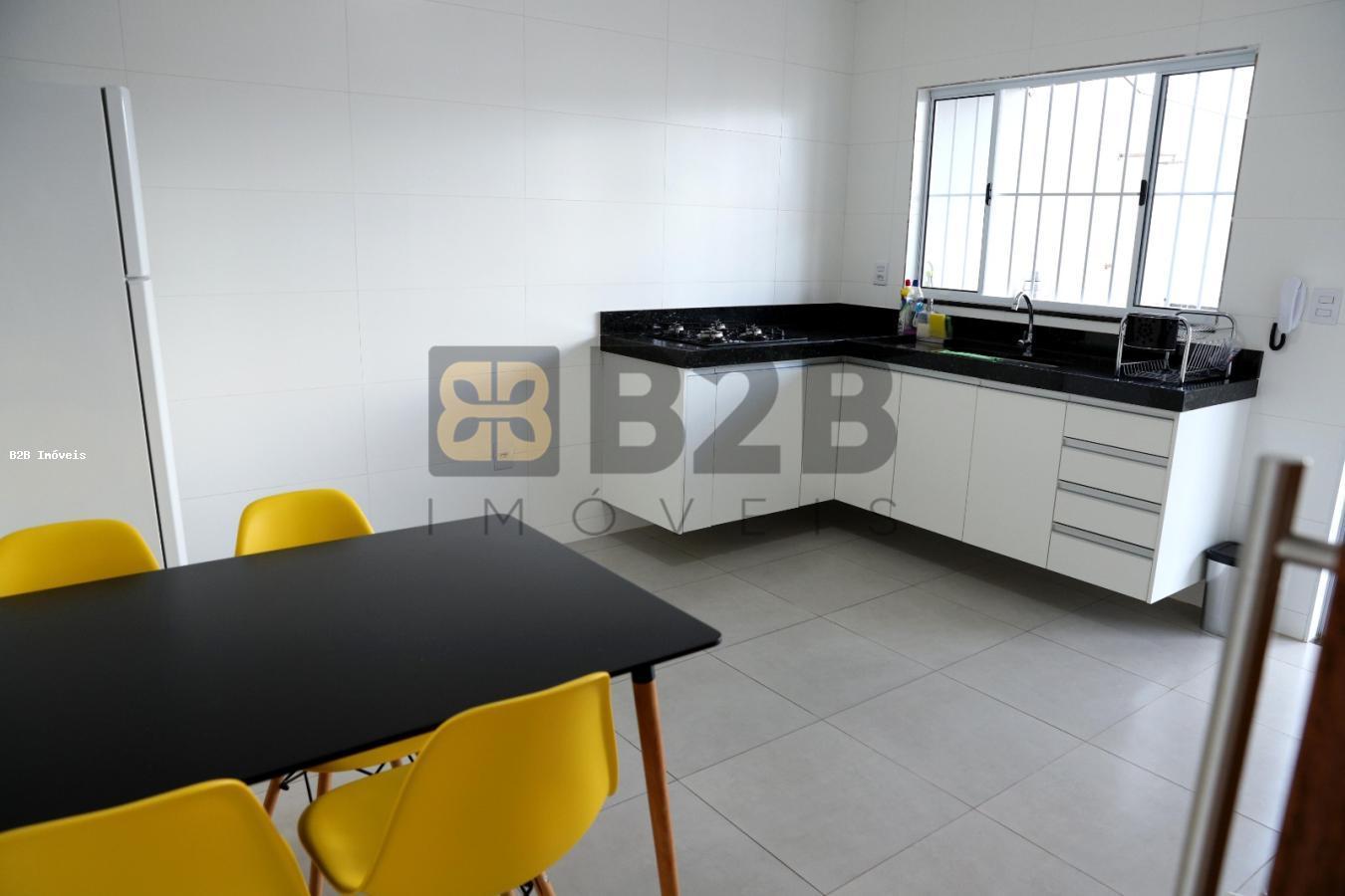 Casa à venda com 1 quarto, 70m² - Foto 5