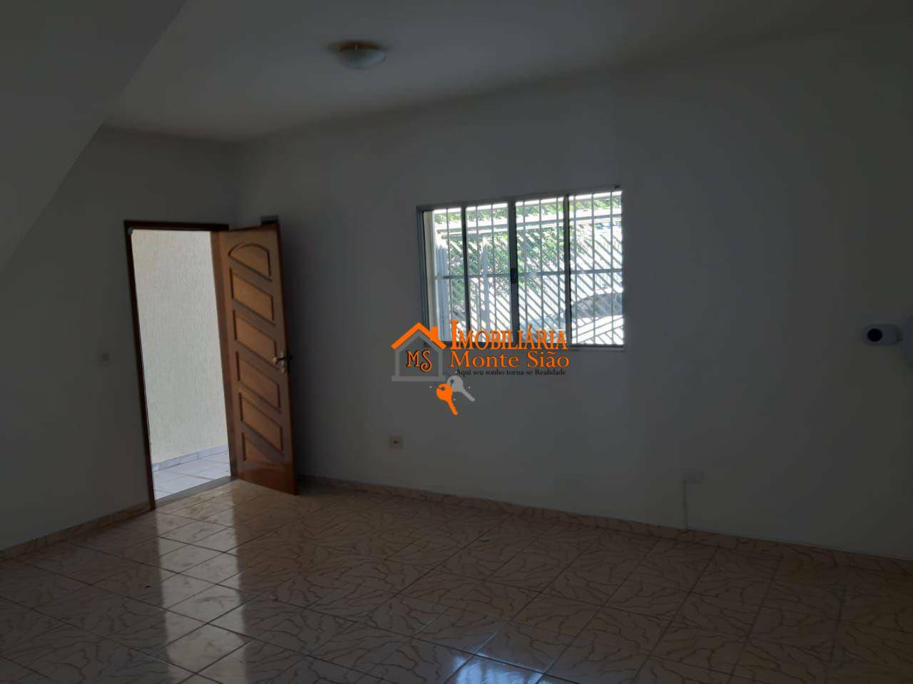 Casa à venda com 2 quartos, 155m² - Foto 4