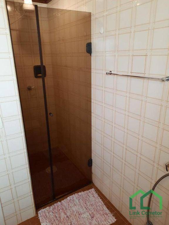 Apartamento à venda com 2 quartos, 67m² - Foto 17