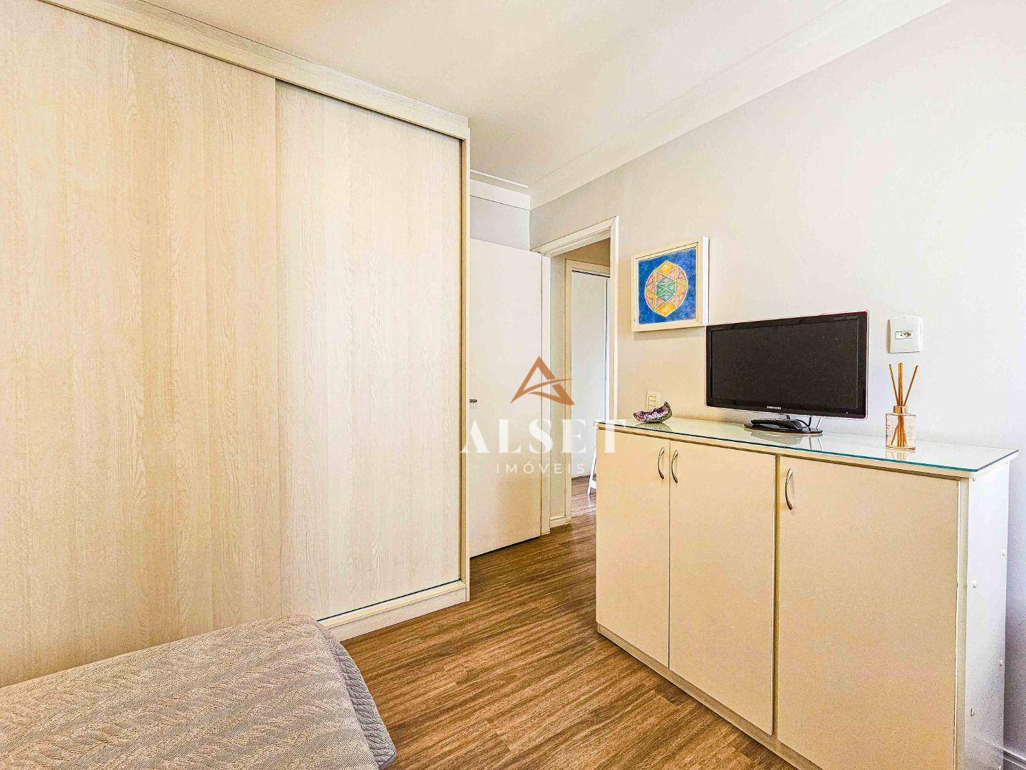 Apartamento à venda com 3 quartos, 120m² - Foto 43