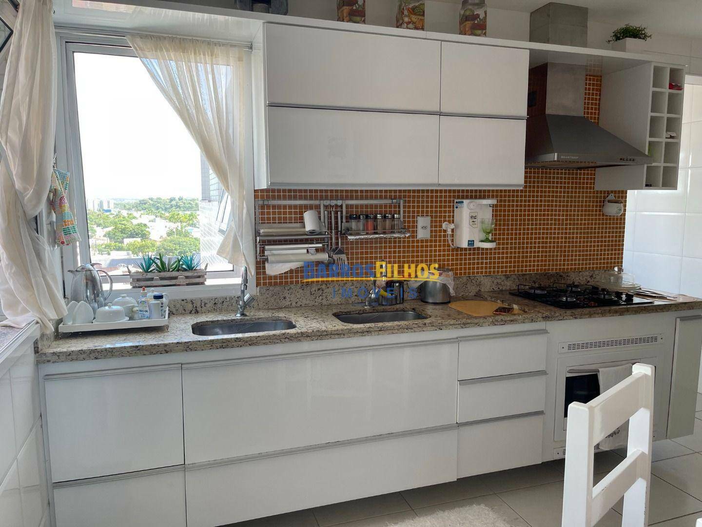 Apartamento à venda com 4 quartos, 152m² - Foto 15