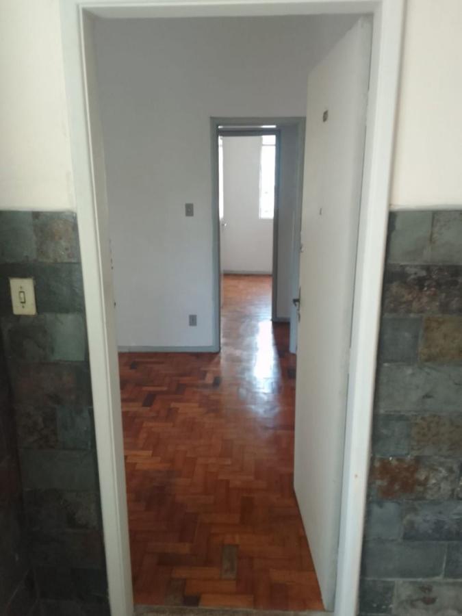 Apartamento à venda com 3 quartos, 70m² - Foto 9