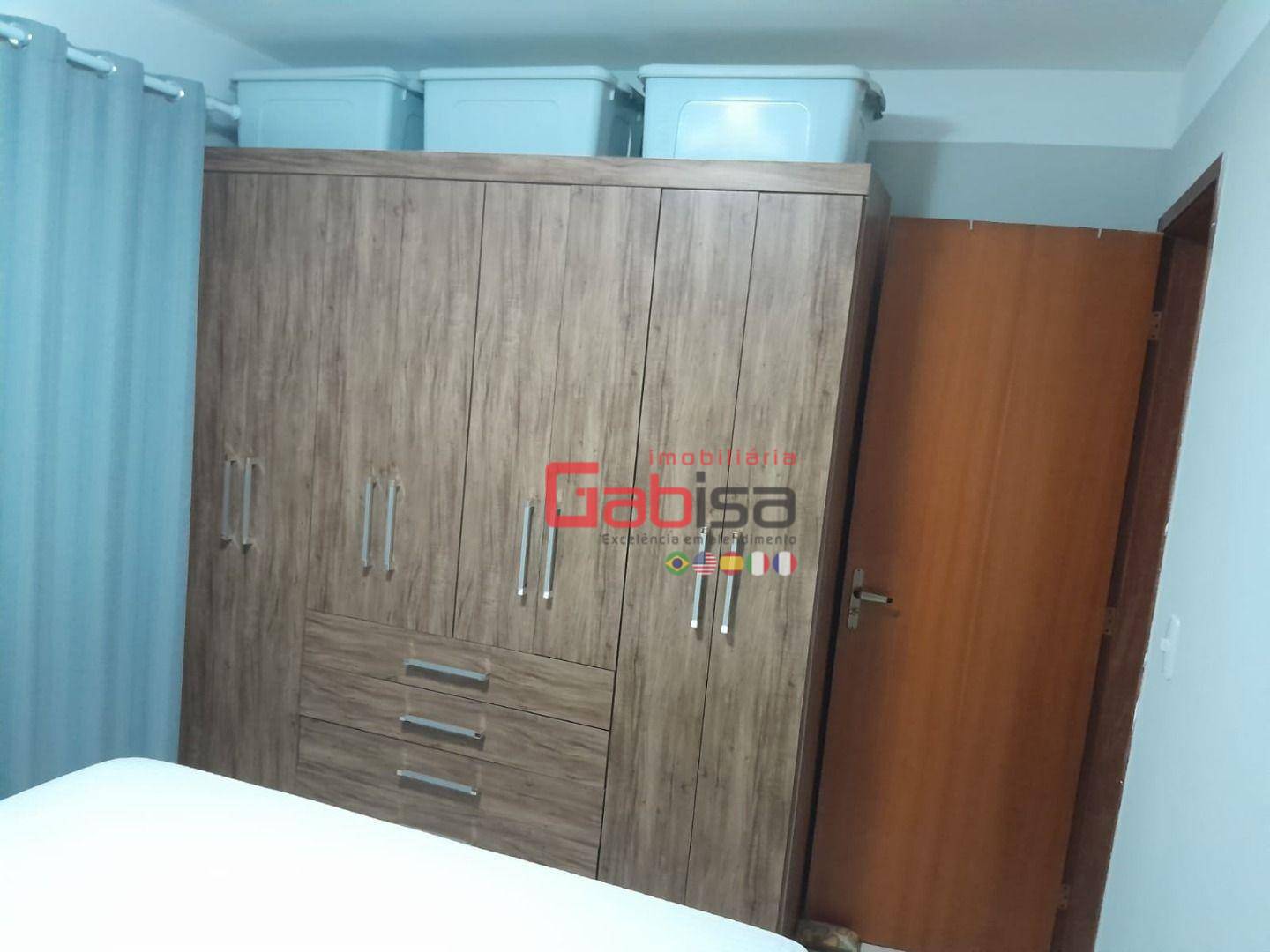 Apartamento à venda com 2 quartos, 70m² - Foto 11