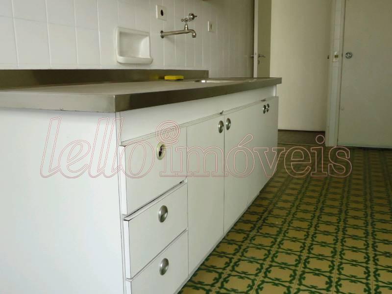 Apartamento para alugar com 3 quartos, 108m² - Foto 11