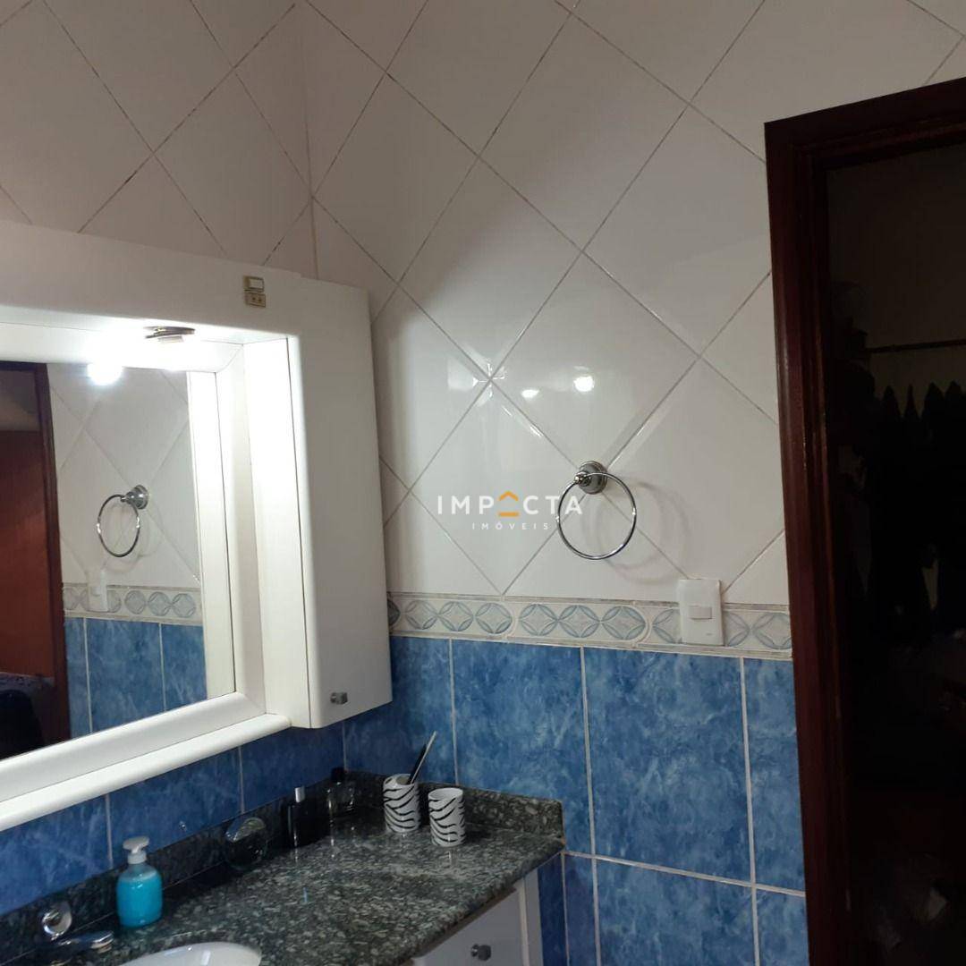 Casa à venda com 4 quartos, 273m² - Foto 17