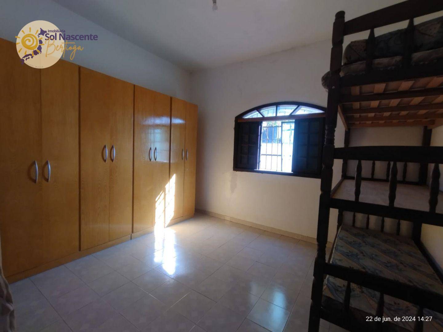 Casa à venda com 3 quartos, 135m² - Foto 13