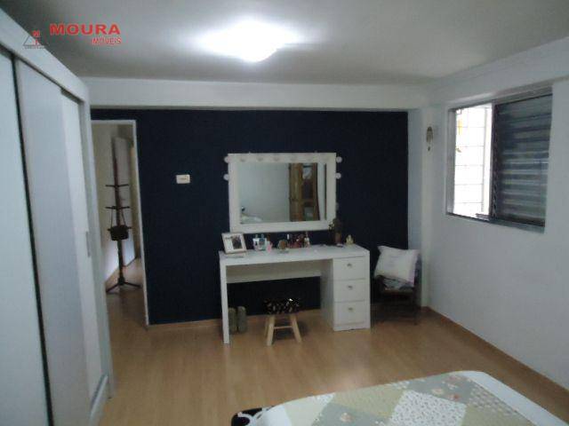 Casa à venda com 8 quartos, 236M2 - Foto 30