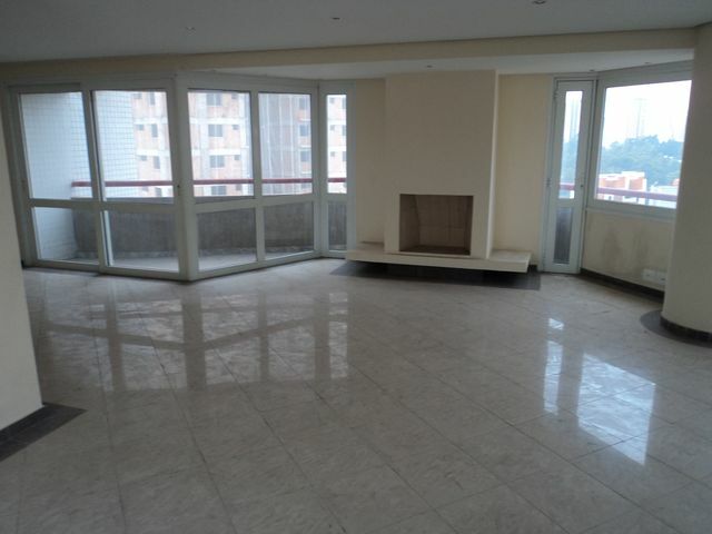 Apartamento à venda com 4 quartos, 240m² - Foto 2