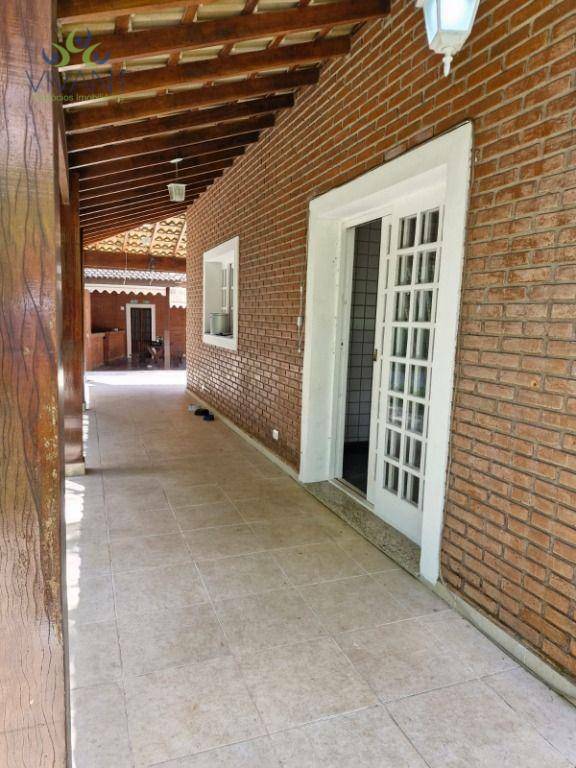 Casa de Condomínio à venda e aluguel com 4 quartos, 550m² - Foto 19