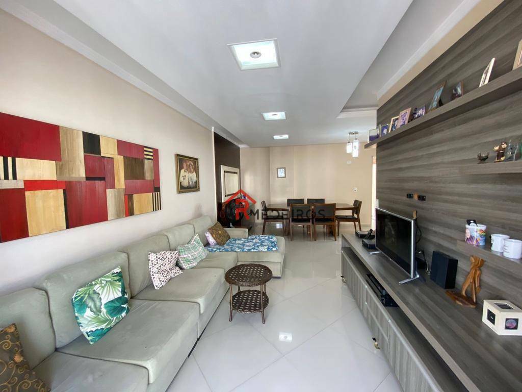 Cobertura, 3 quartos, 178 m² - Foto 4