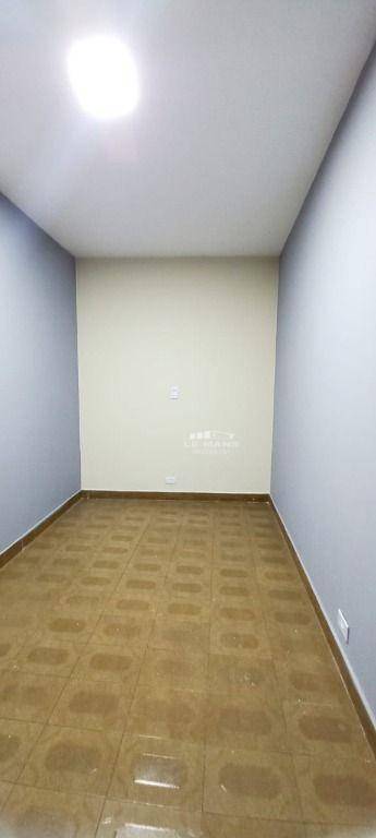 Casa à venda com 4 quartos, 178m² - Foto 14