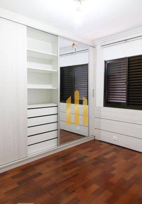 Apartamento à venda com 3 quartos, 121m² - Foto 13