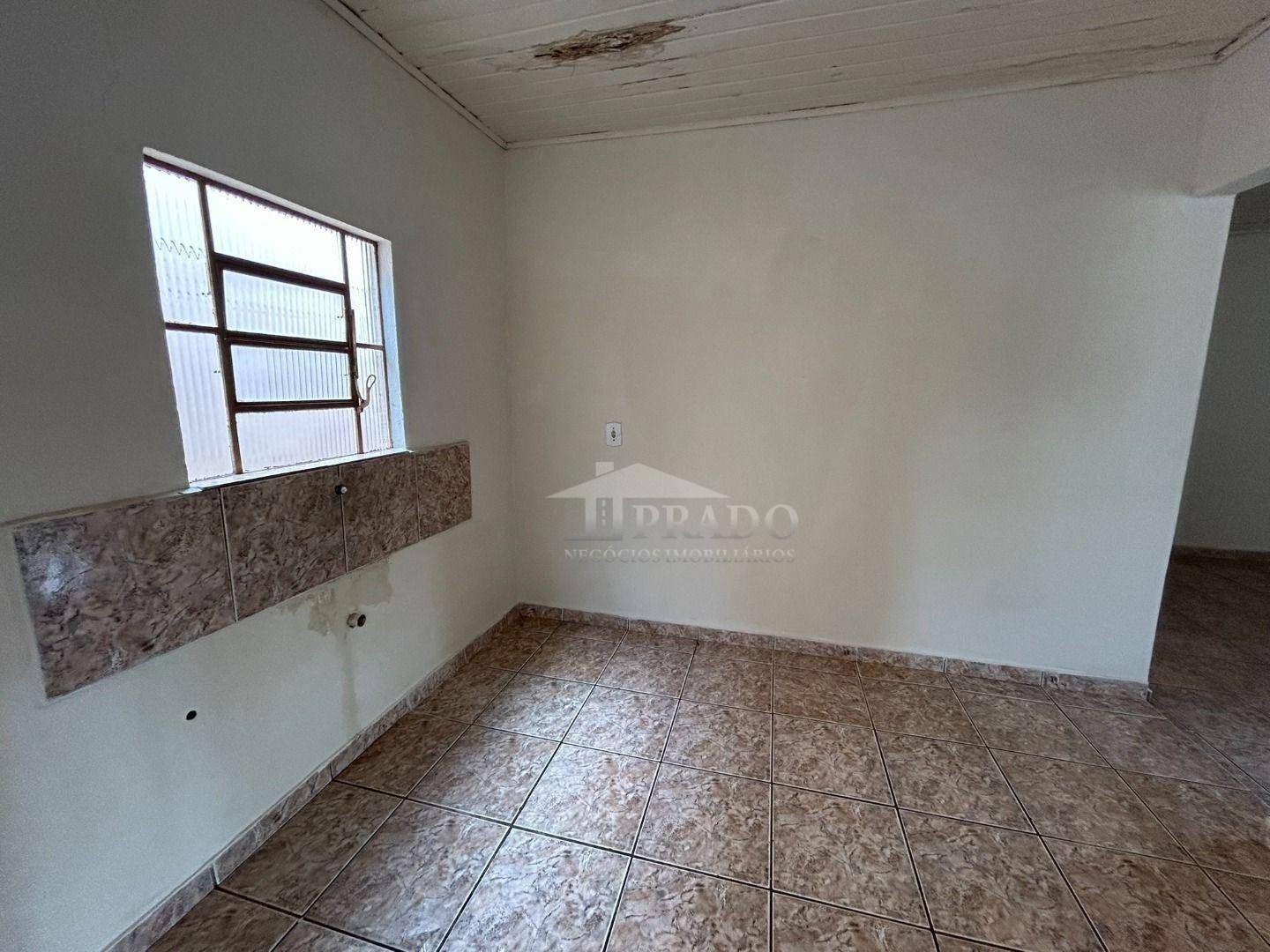 Casa para alugar com 2 quartos, 51m² - Foto 6