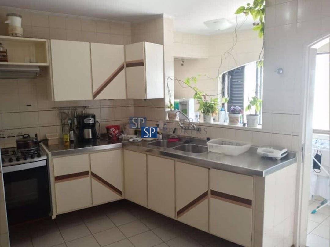 Apartamento à venda com 4 quartos, 224m² - Foto 5