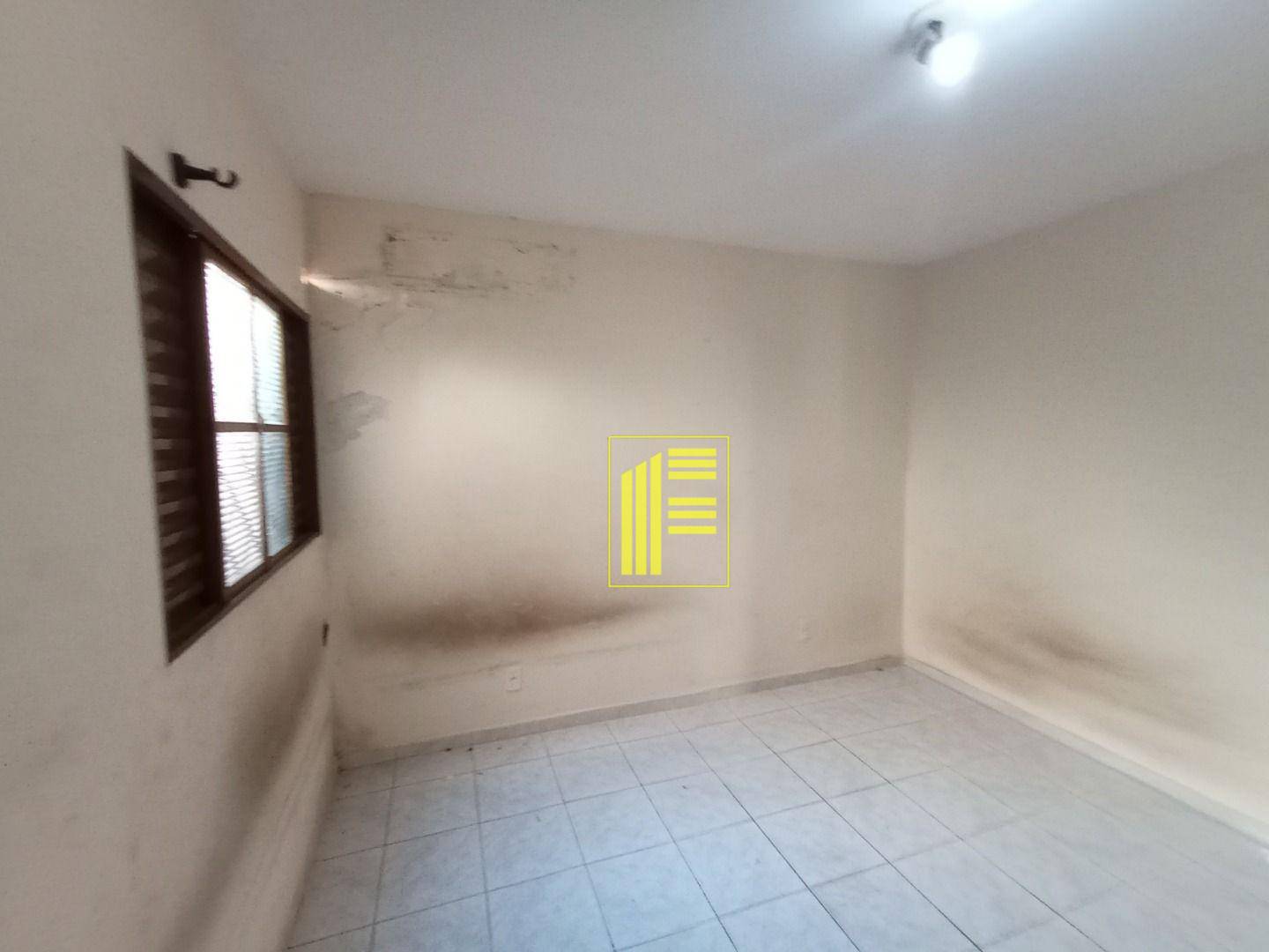 Casa para alugar com 1 quarto, 50m² - Foto 11