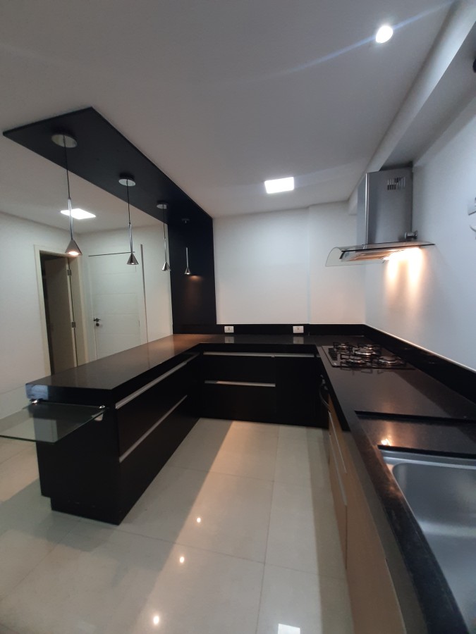 Apartamento à venda com 1 quarto, 187m² - Foto 3