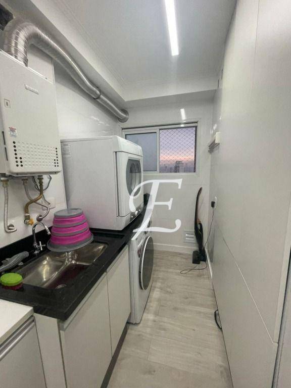 Apartamento à venda com 3 quartos, 130m² - Foto 14