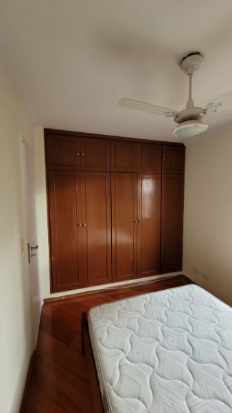 Apartamento à venda com 3 quartos, 80m² - Foto 11