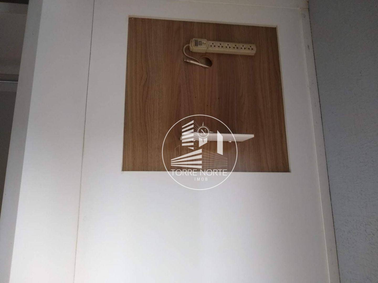 Apartamento à venda com 3 quartos, 74m² - Foto 3