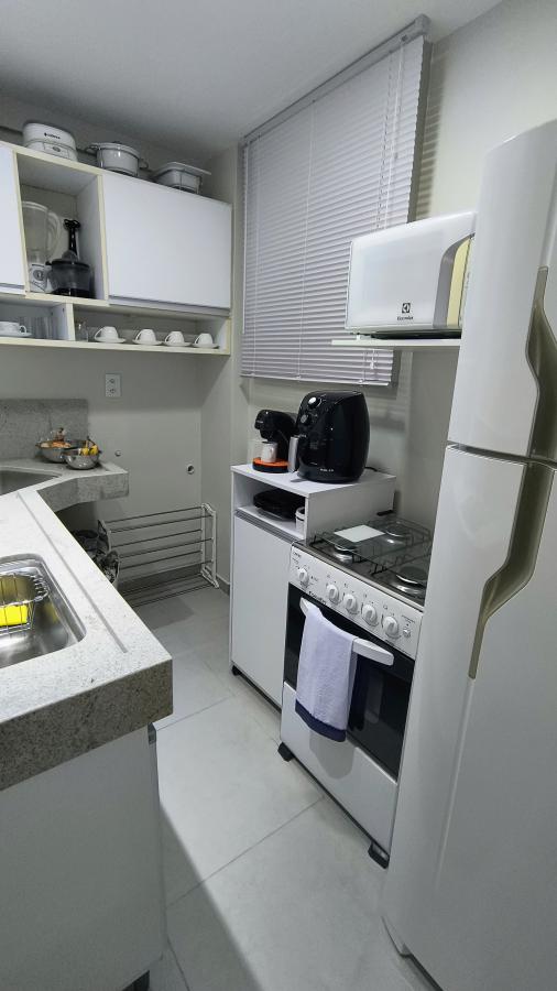 Apartamento à venda com 1 quarto, 54m² - Foto 4