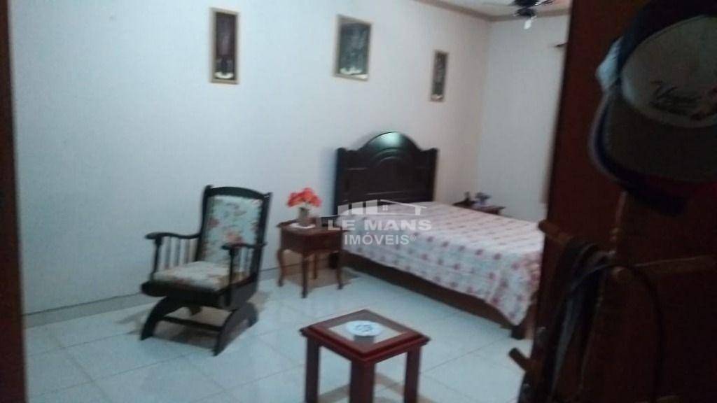 Chácara à venda com 5 quartos, 440m² - Foto 26