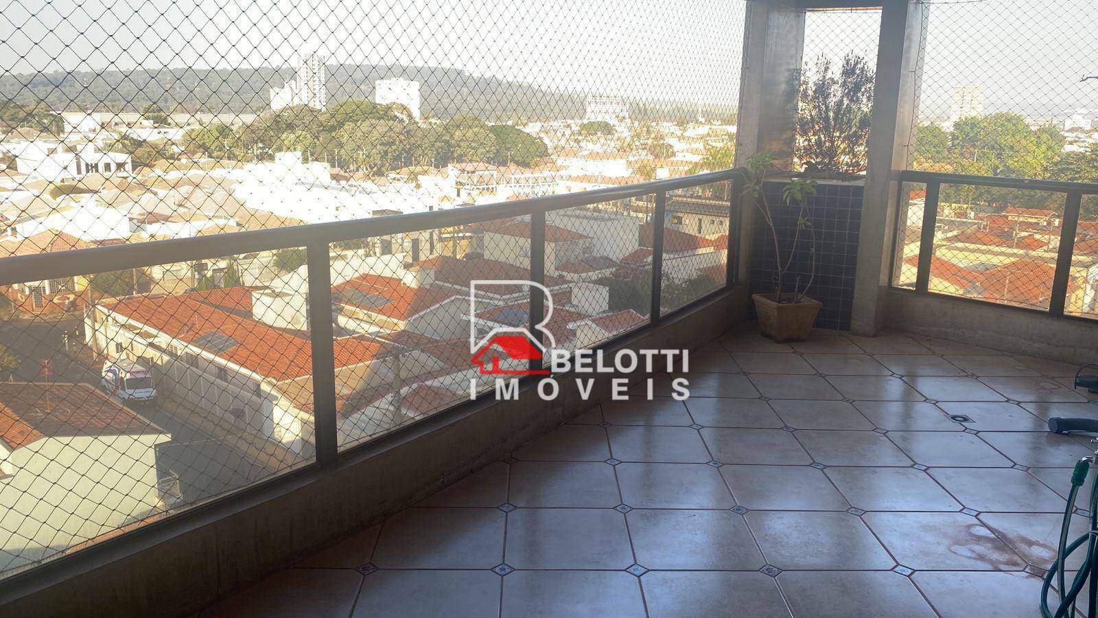 Apartamento à venda com 3 quartos, 207m² - Foto 7