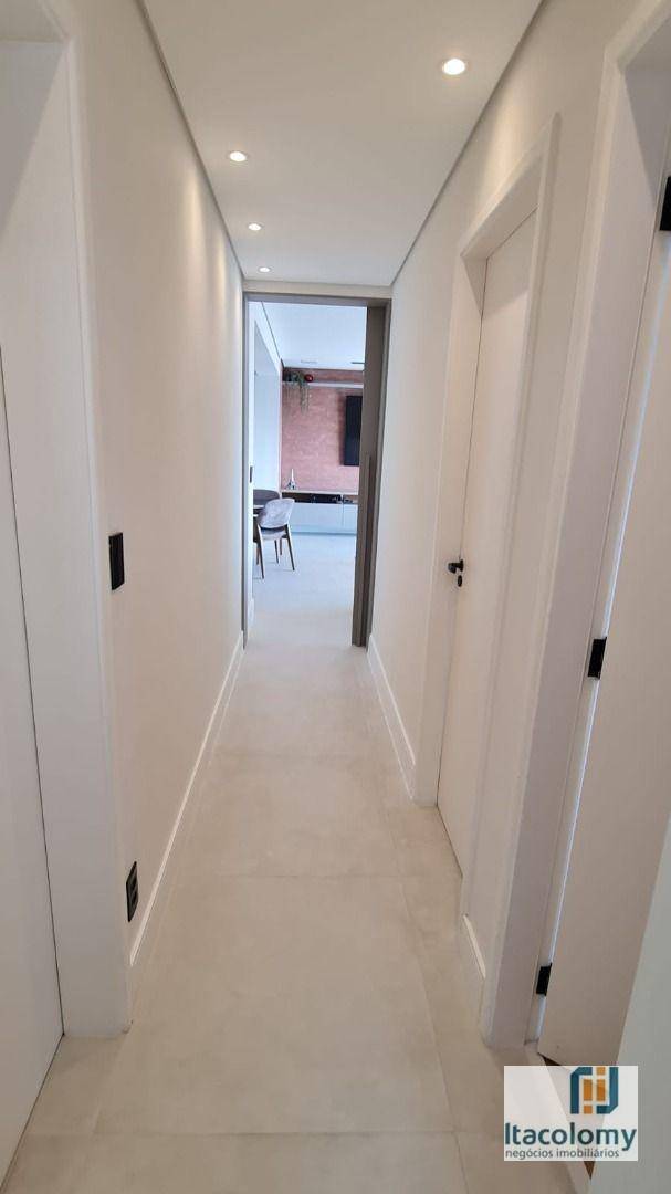 Apartamento à venda com 3 quartos, 123m² - Foto 34