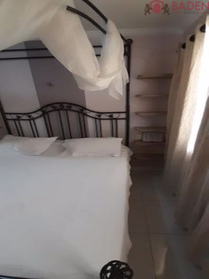 Apartamento à venda com 3 quartos, 140m² - Foto 33